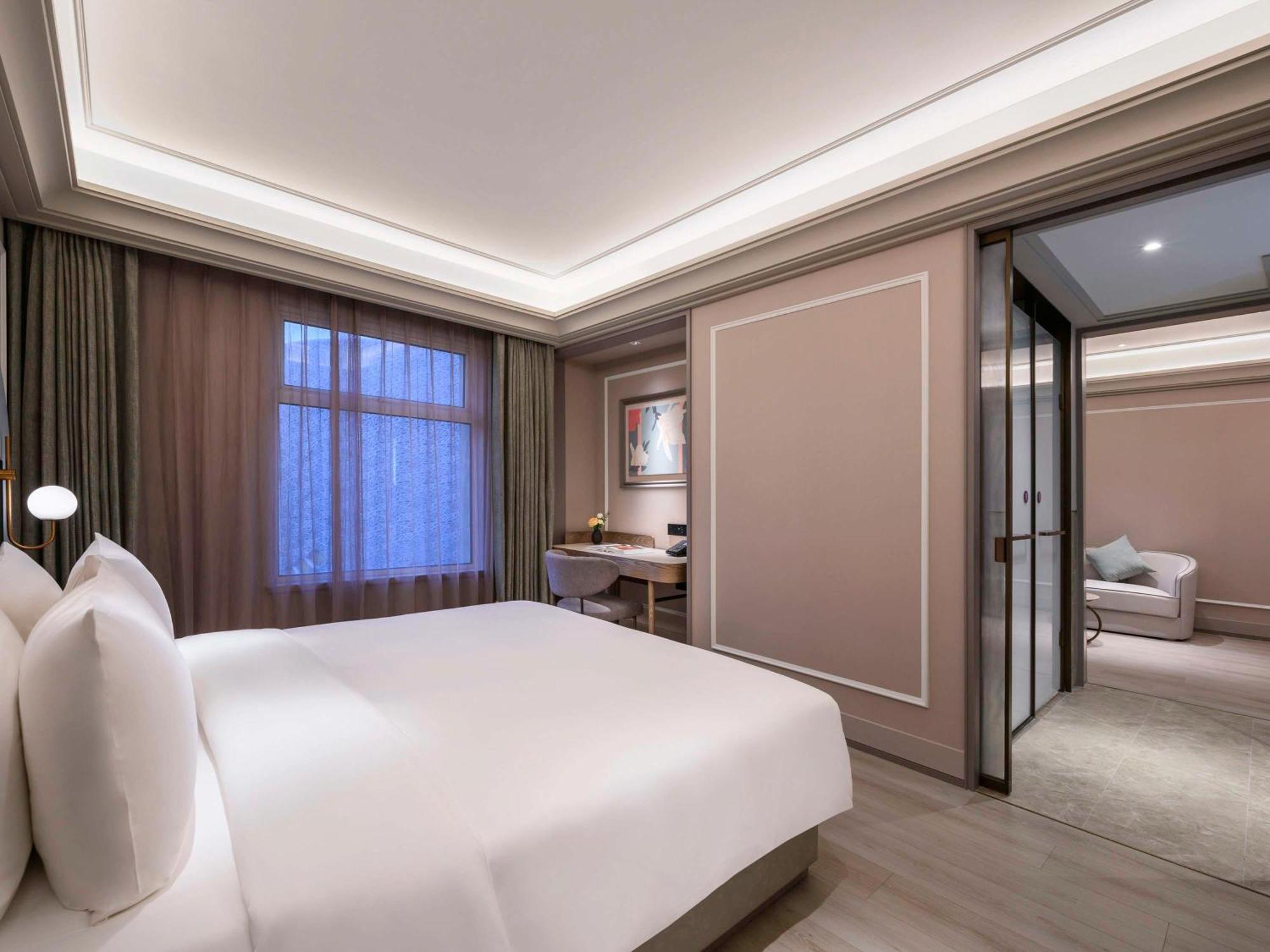 Mercure Shanghai Jinqiao Экстерьер фото
